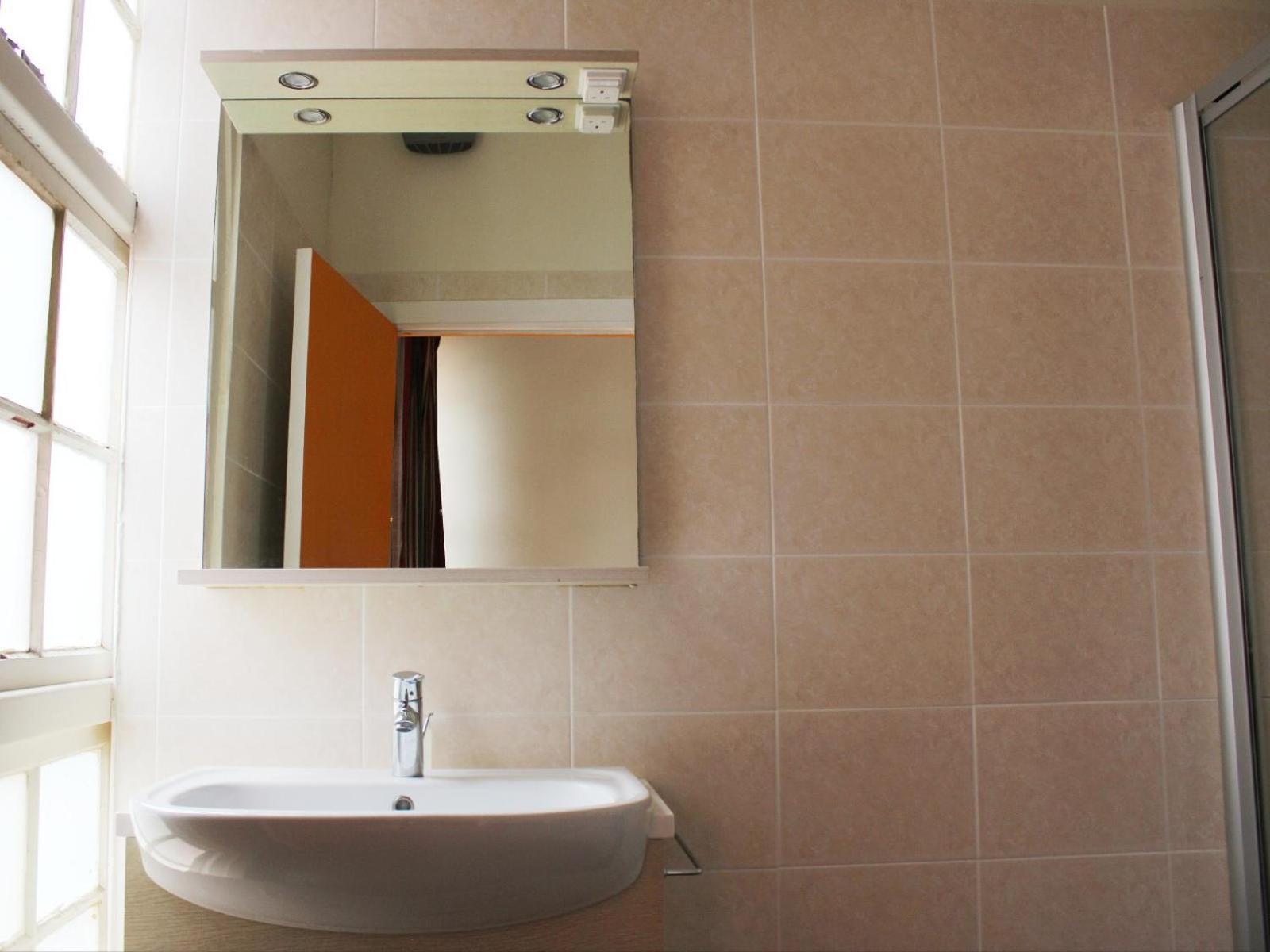 Scalabrini Accommodation Cape Town Bilik gambar